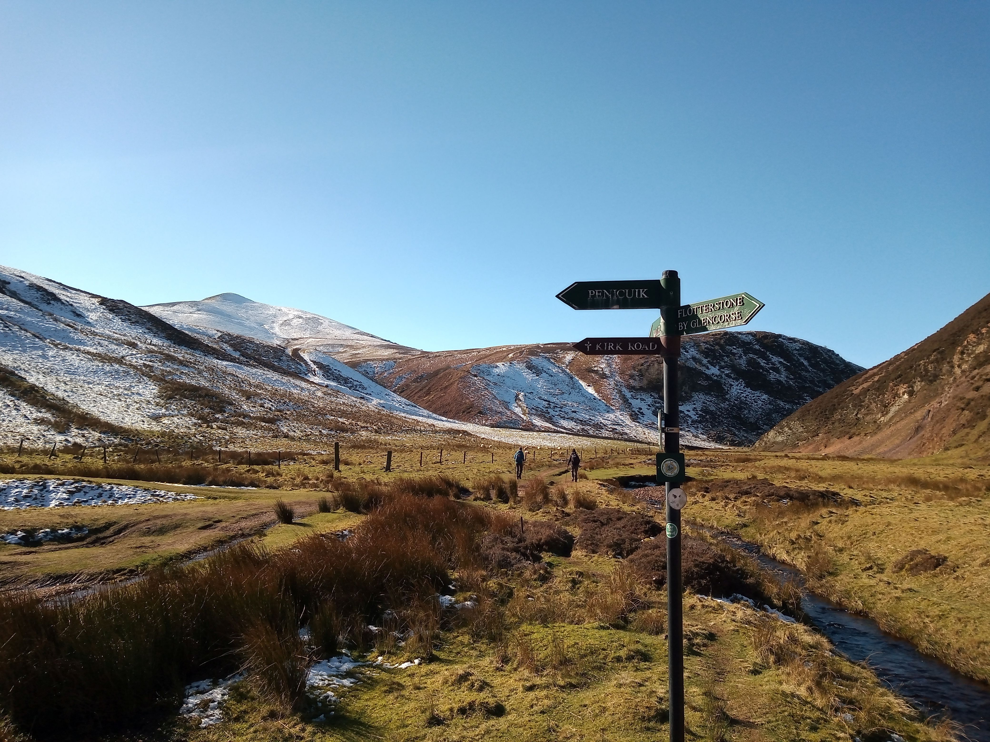 Old Kirk Road to Penicuik 070326