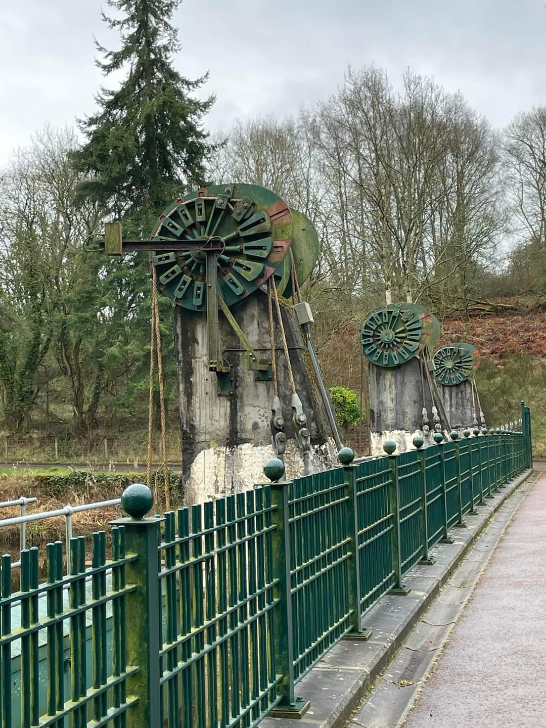 Clyde Walkway 1